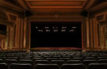 Where Can I Find Suppliers Offering Modular Stage Machinery Components?